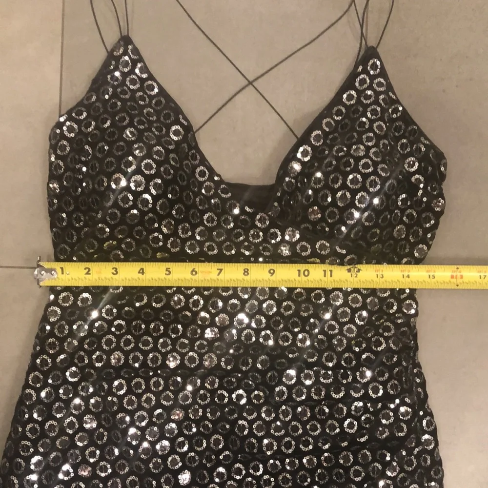 h:ours X Revolve Marvel Dress in Black and Silver - Picture 9 of 13